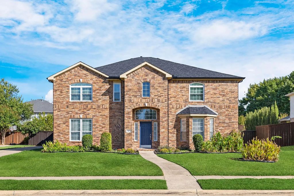239 Glen Ridge Drive, Murphy
