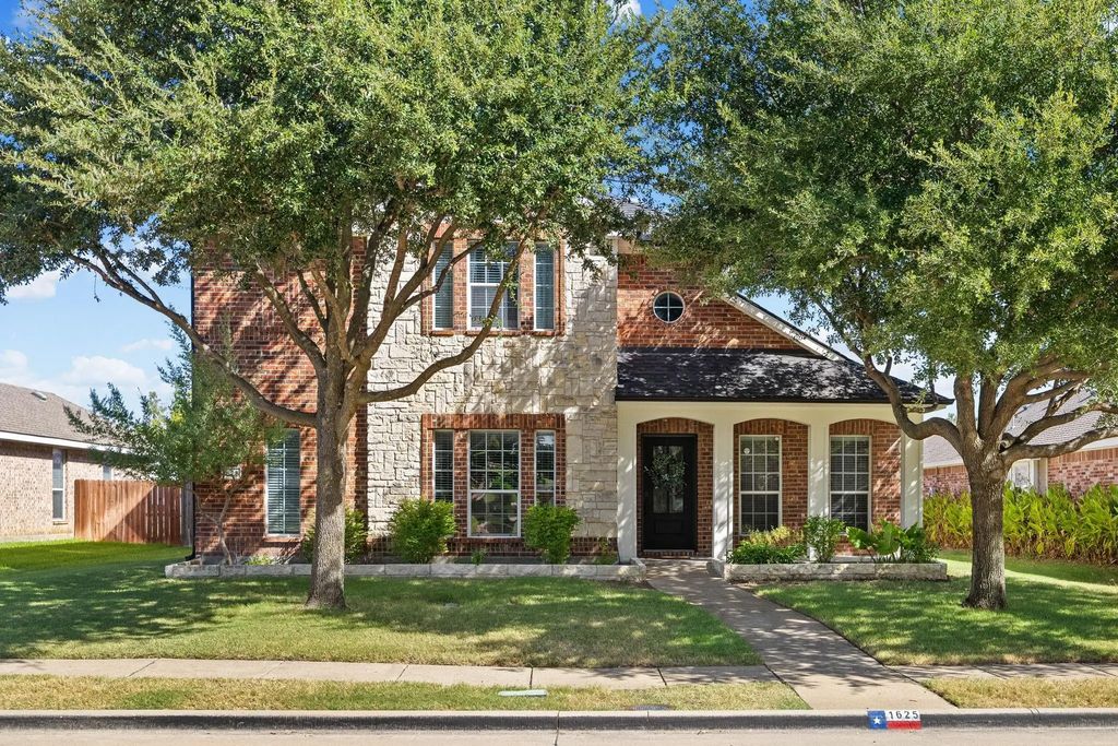 1625 Warm Springs Drive, Allen