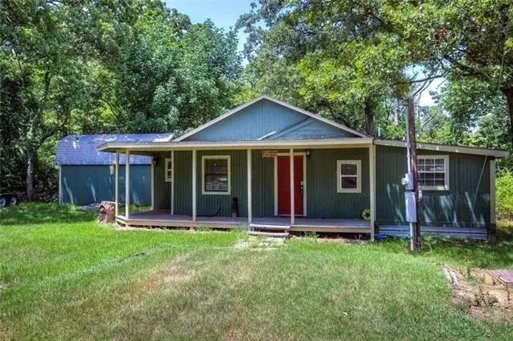 212 Private Road 7721, Emory