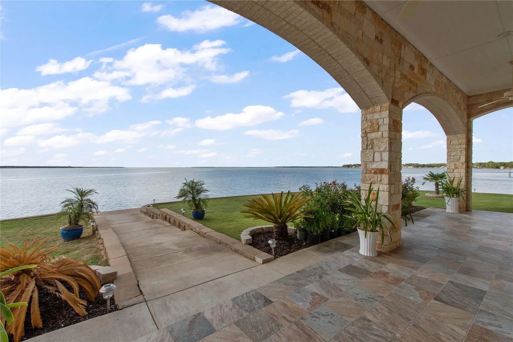 241 Loon Bay Drive, Gun Barrel City