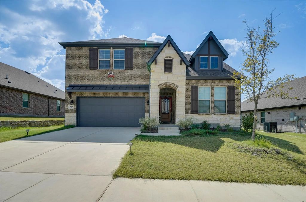 707 Gatecrest Drive, Fate