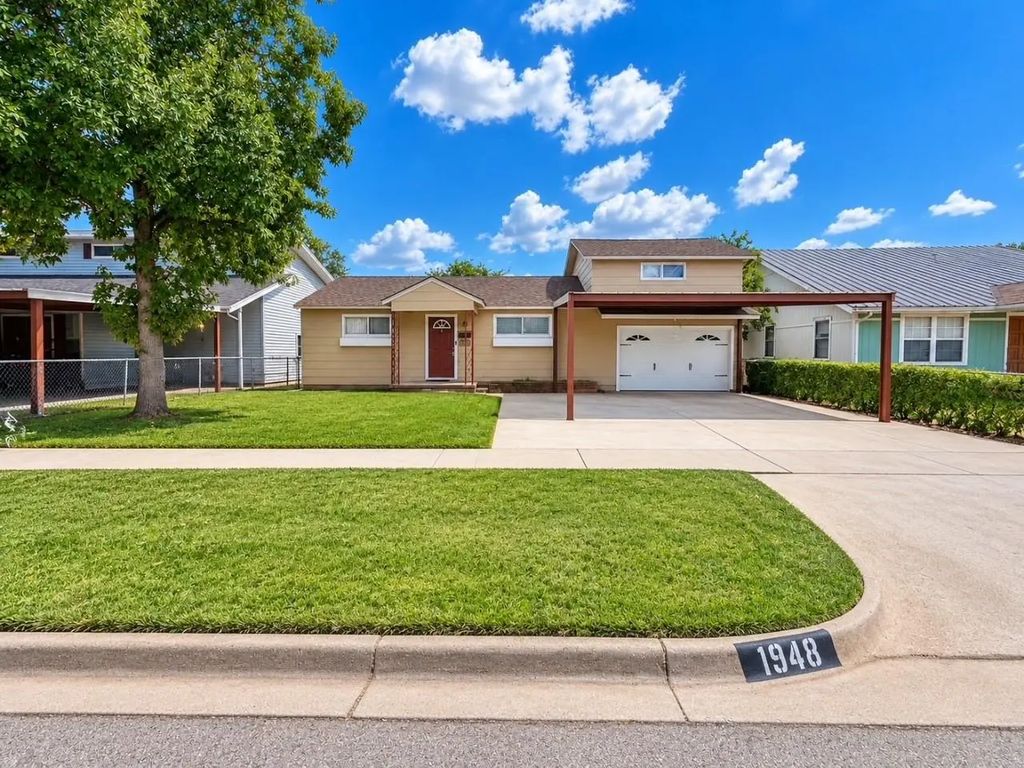 1948 Hines Boulevard, Wichita Falls