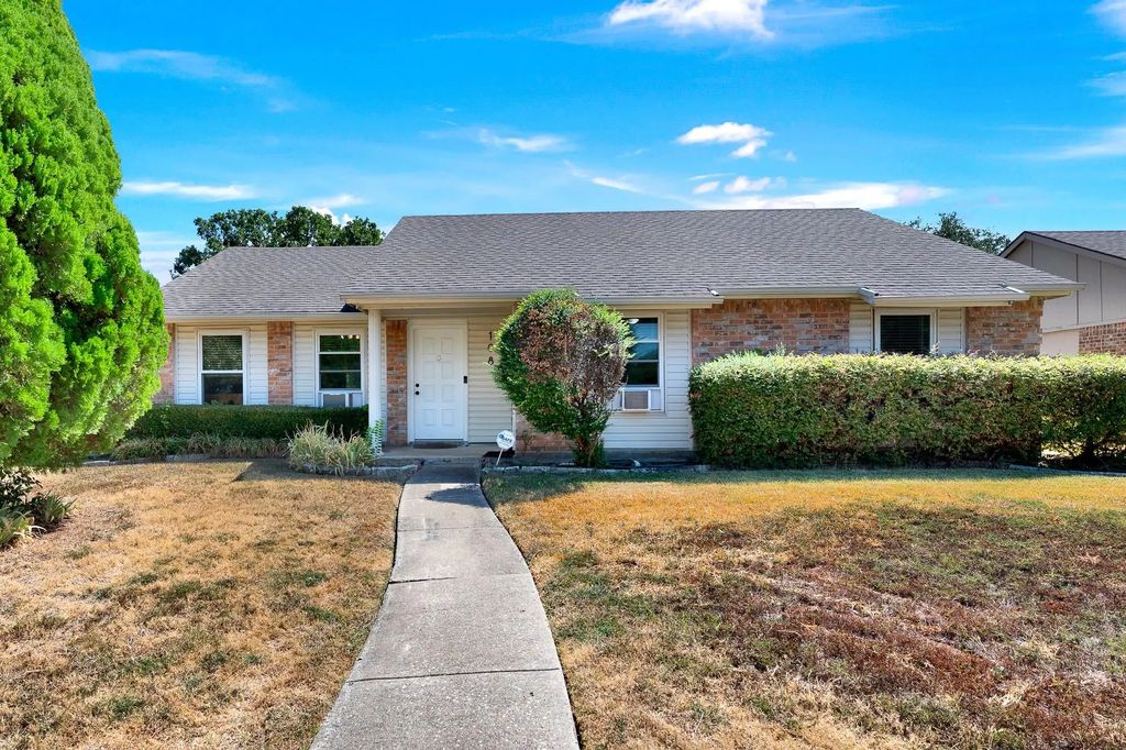 108 Kingsbridge Drive, Garland