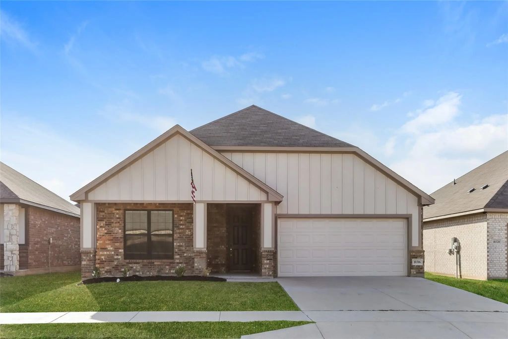 10316 Fort Ewell Trail, Crowley