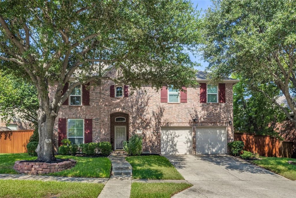 204 S Village Drive, McKinney