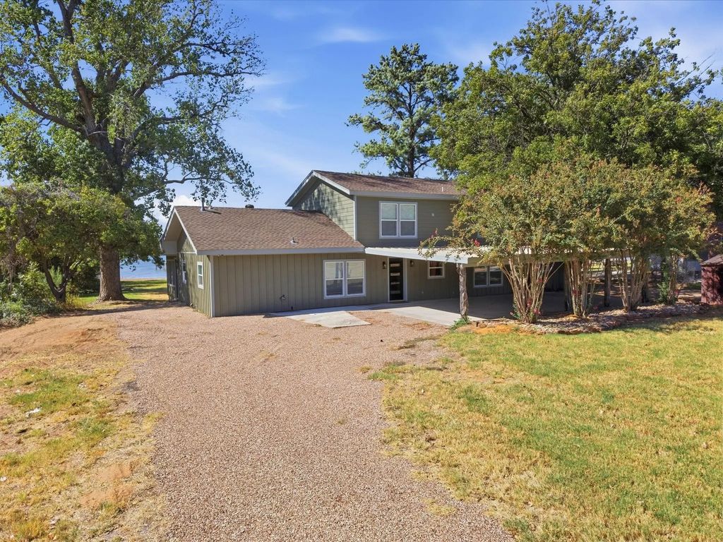 1031 Airport Road, Graford