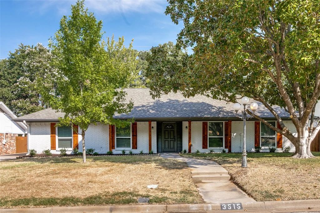 3515 Sheffield Drive, Arlington
