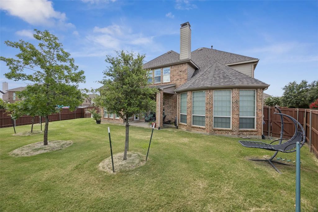 1000 Fenwick Lane, Forney