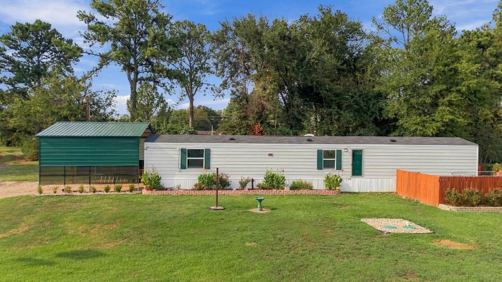 22107 Lakewood Drive, Frankston