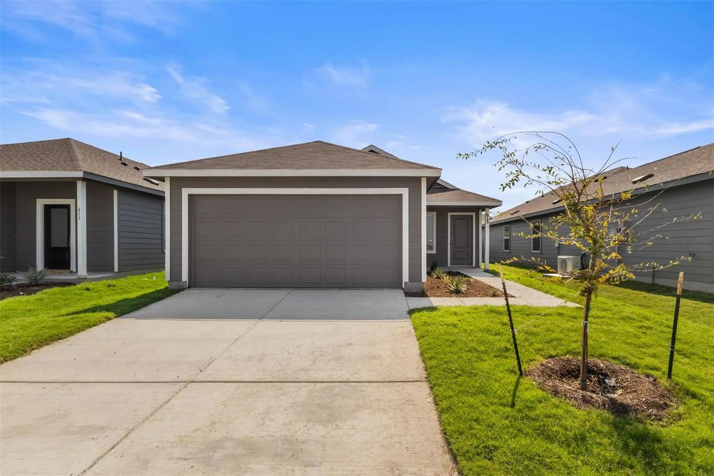 615 Kinglet Lane, Princeton