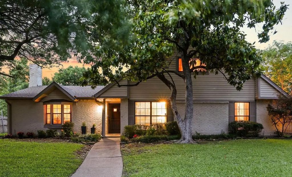 3785 Crown Shore Drive, Dallas