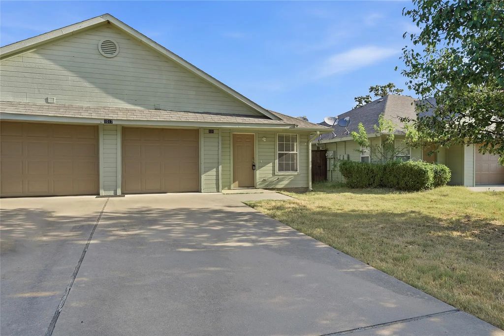 1017 Rice Street, Denison