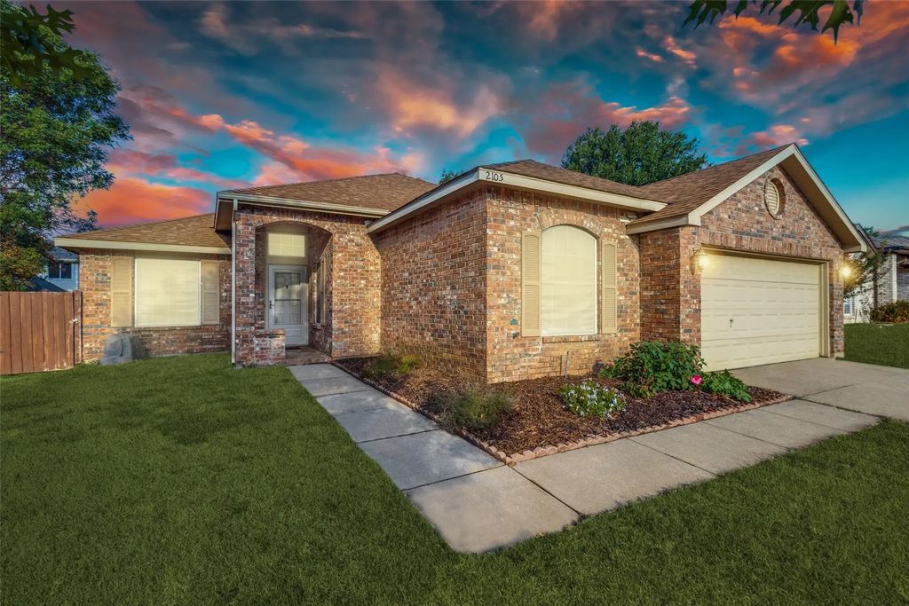 2105 Westview Trail, Denton