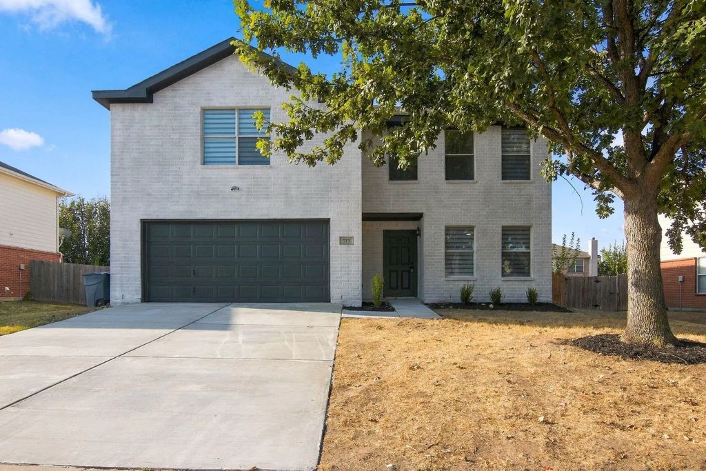 717 Redwing Drive, Saginaw