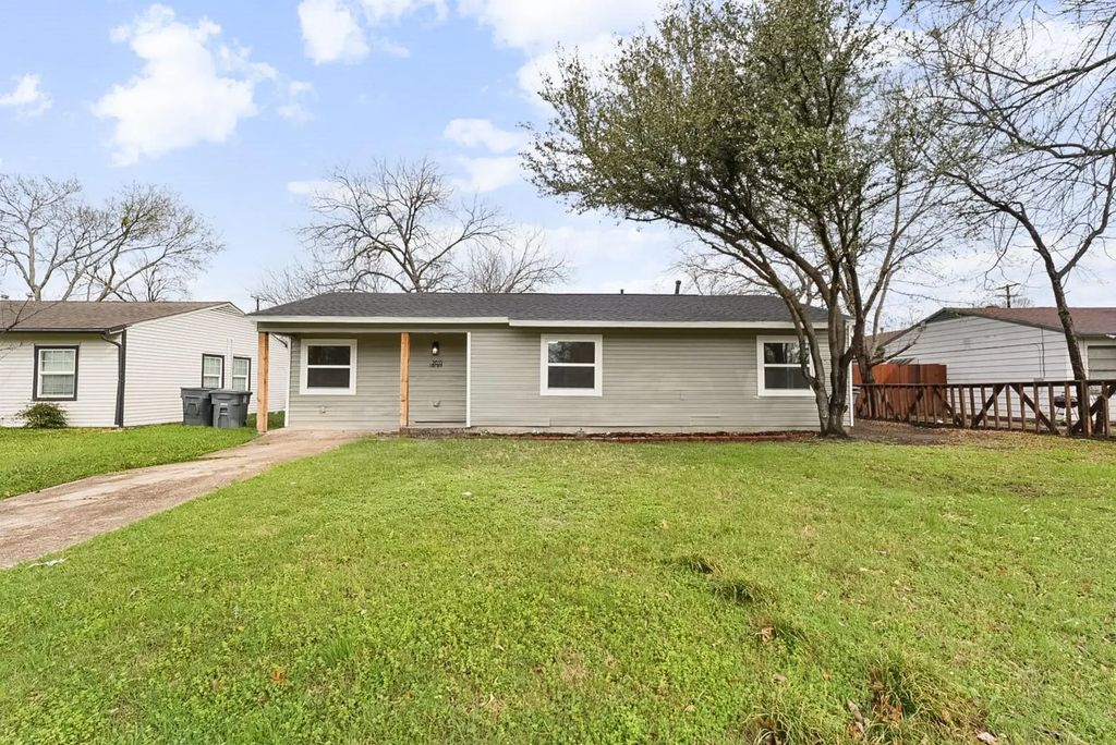 2655 Larry Drive, Dallas