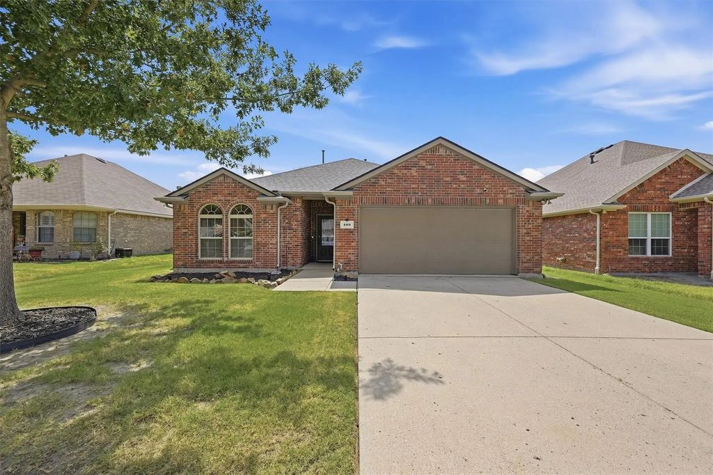 409 Bryn Mawr Lane, Van Alstyne