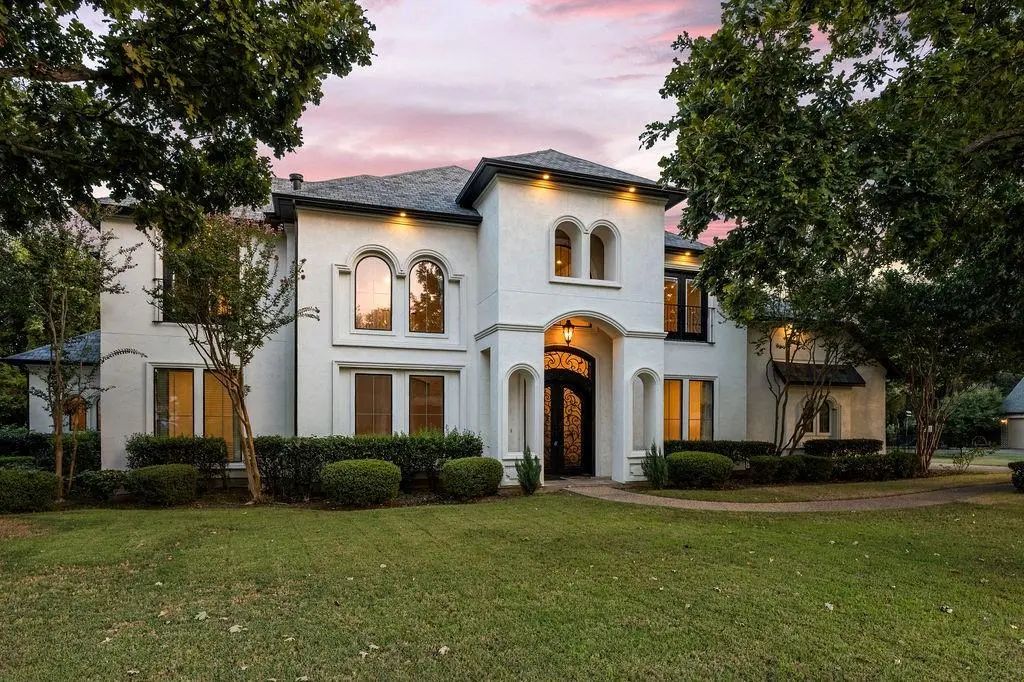 5601 S Woodcreek Circle, McKinney