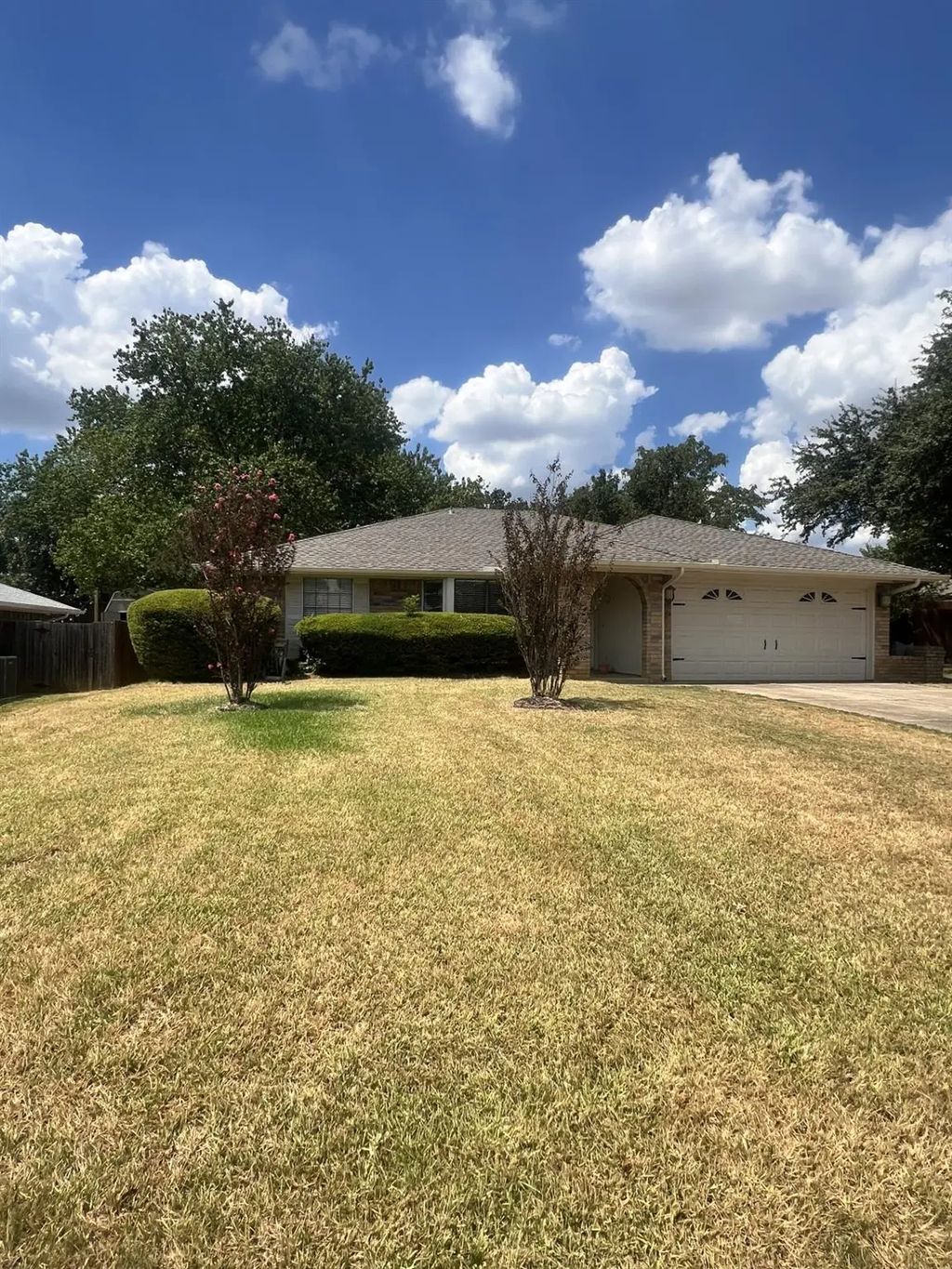 2513 Poppy Lane, Euless
