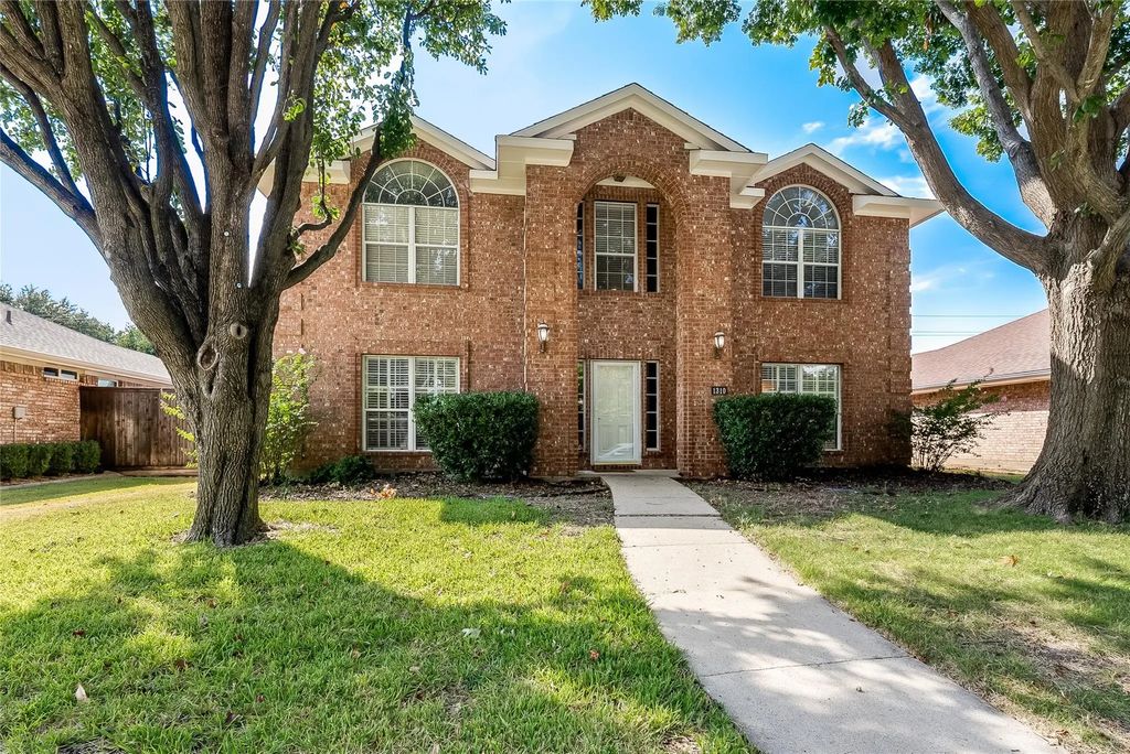 1310 Rosewood Lane, Allen