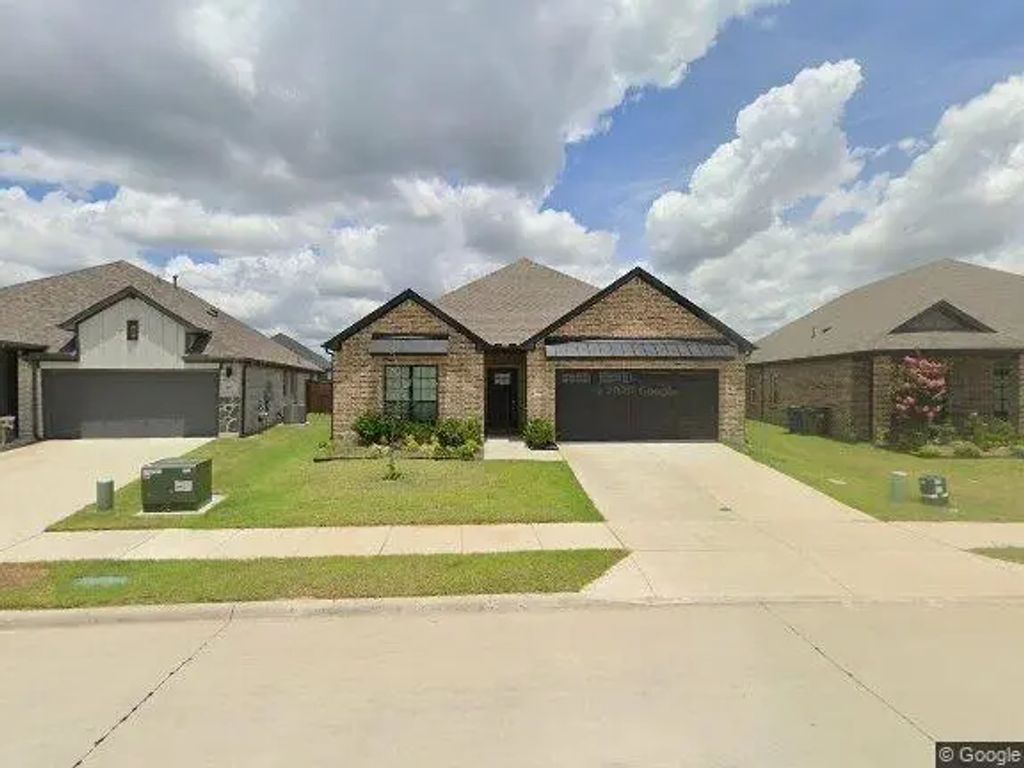 469 Waters Ridge Drive, Lavon