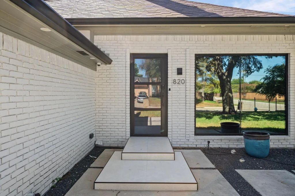 820 Raywood Circle, Plano