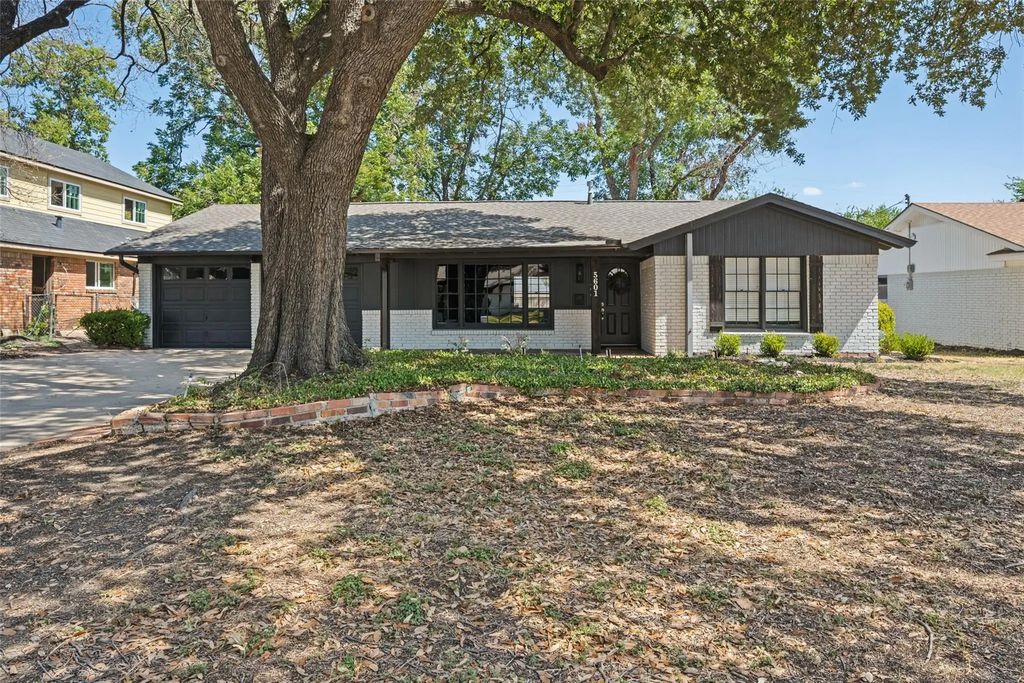 5601 Westcreek Drive, Fort Worth