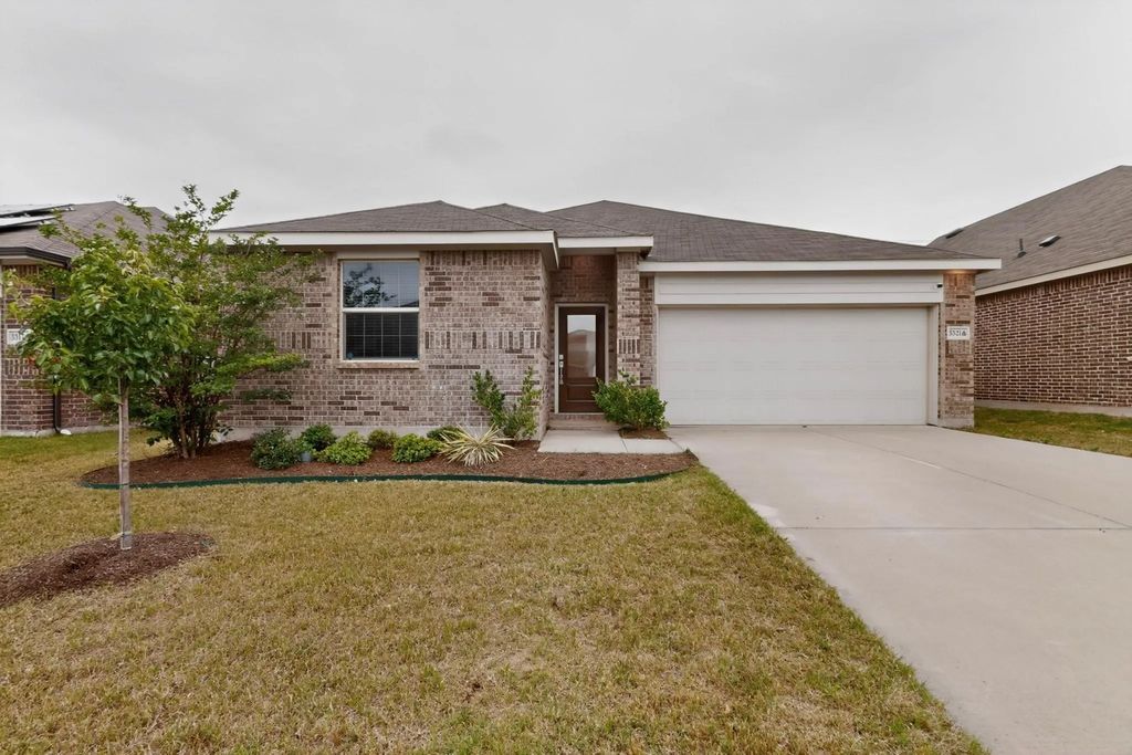 3321 Riverside Drive, Aubrey