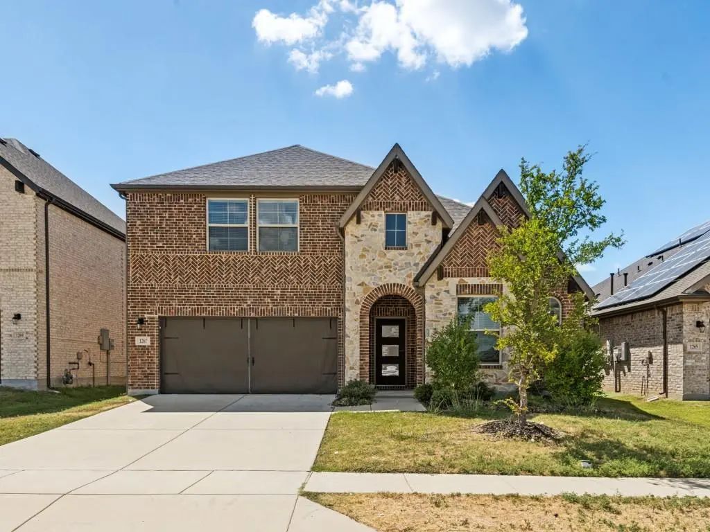 1267 Binfield Drive, Forney