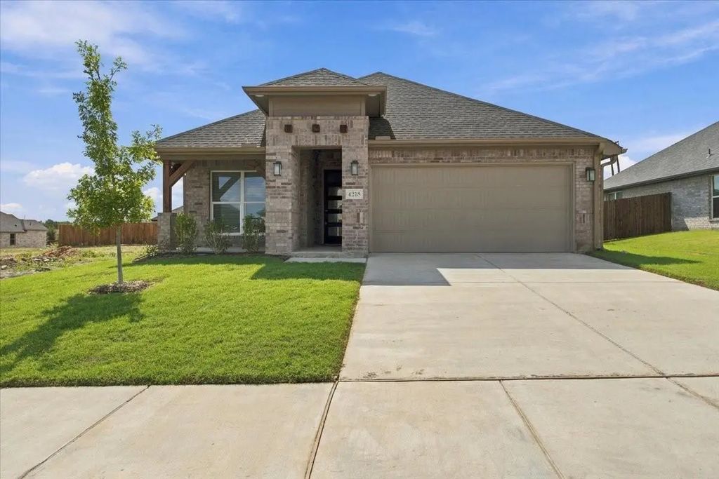 4218 Hummingbird Drive, Sherman