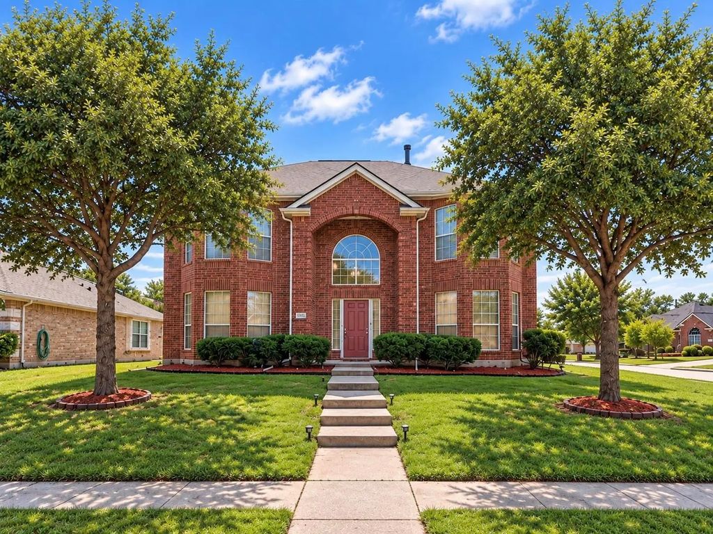 7909 Glenview Way, Rowlett