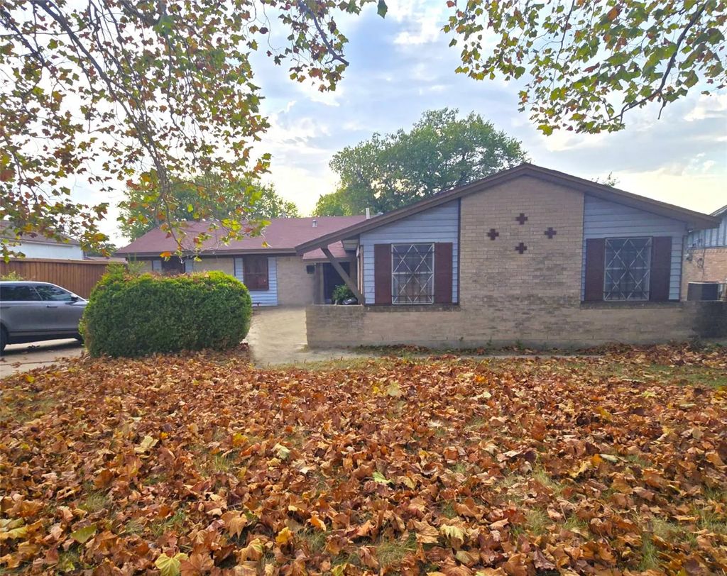 7309 Broken Tree Trail, Dallas