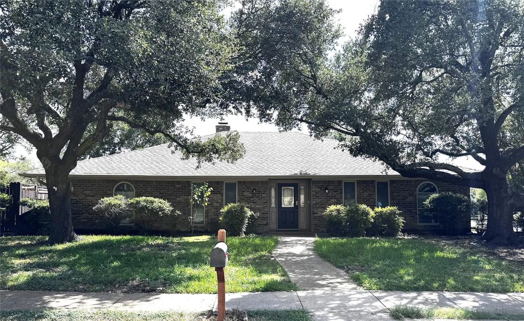 2616 Teakwood Lane, Plano