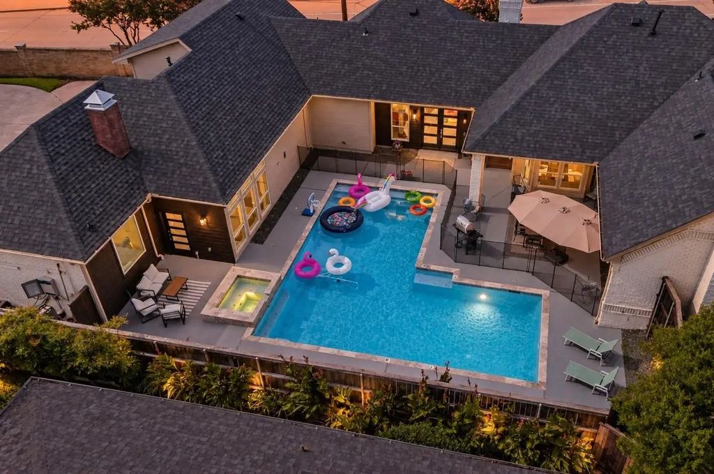 17327 Davenport Road, Dallas