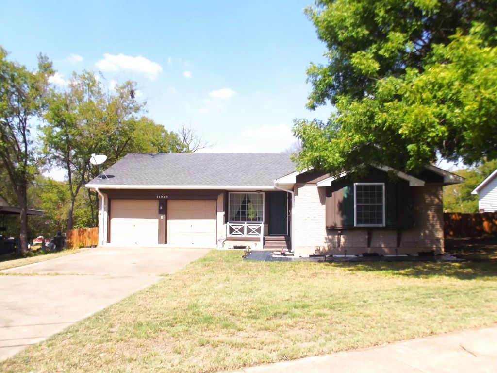 11049 Paddock Circle, Dallas