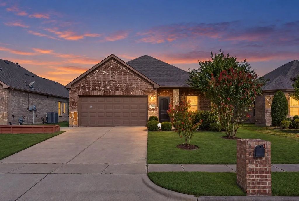 620 Redwood Drive, Greenville