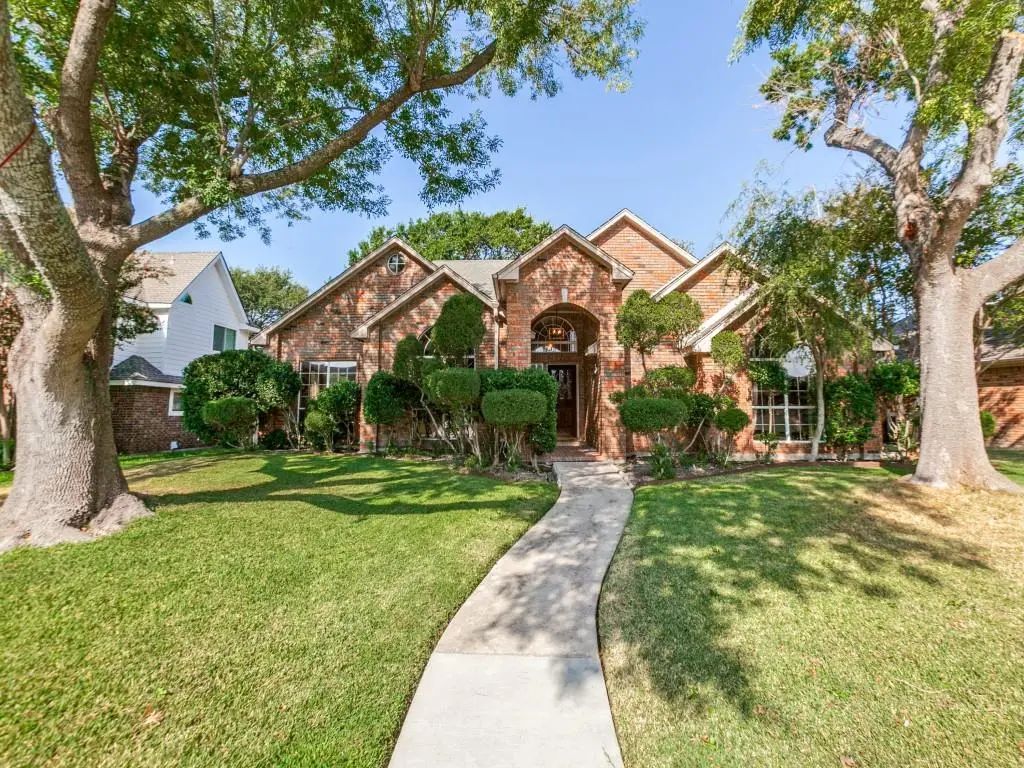 6701 Biltmore Place, Plano