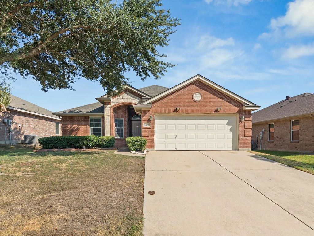 6504 Sierra Madre Drive, Fort Worth