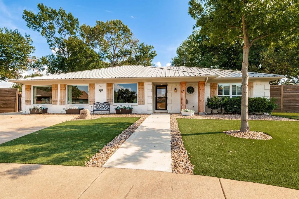 3700 Woodmont Court, Bedford