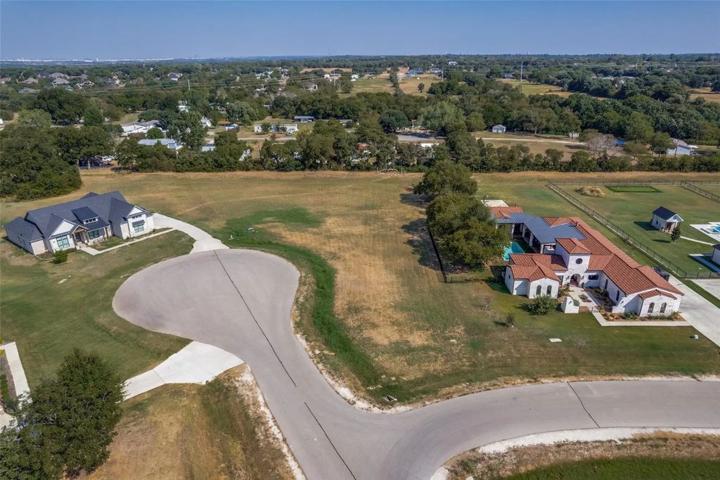 3901 Lonesome Quail Drive, Burleson