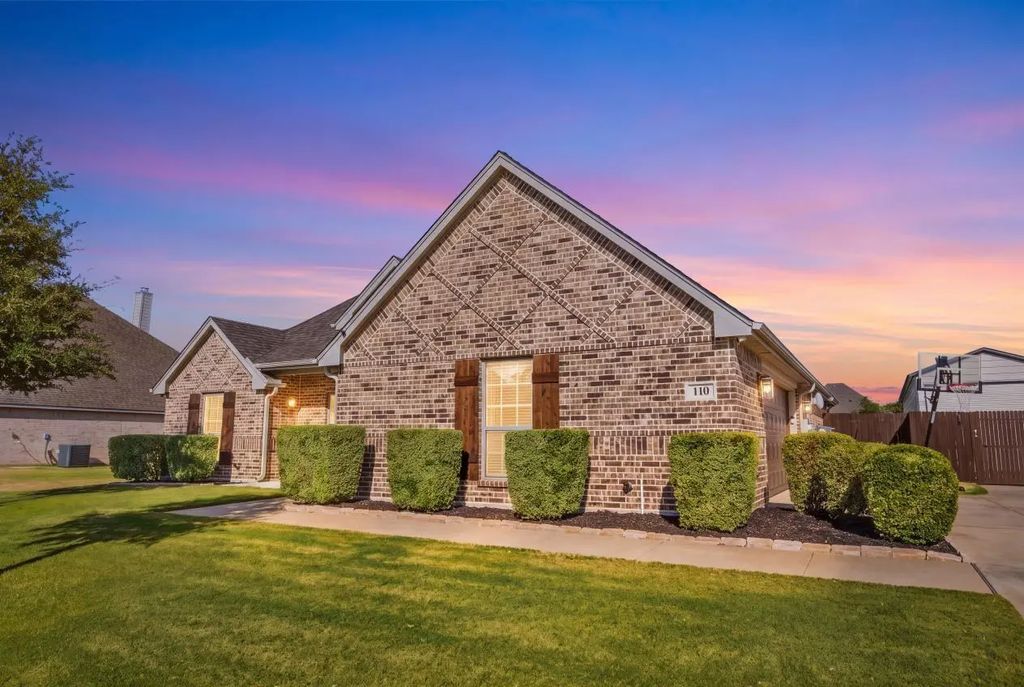 110 Oak View Drive, Godley