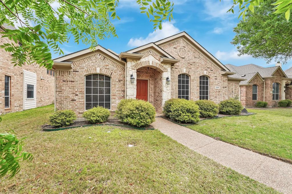 12618 Red Hawk Drive, Frisco