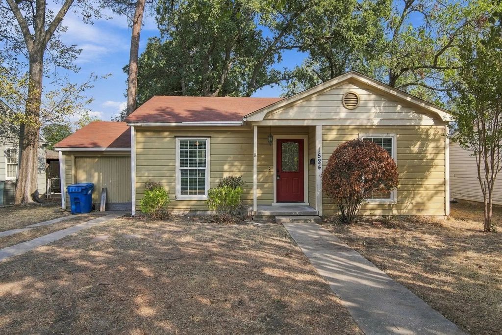 1524 Maplewood Avenue, Corsicana