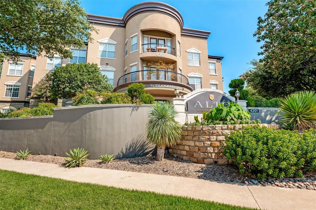 4201 Lomo Alto Drive 203, Highland Park