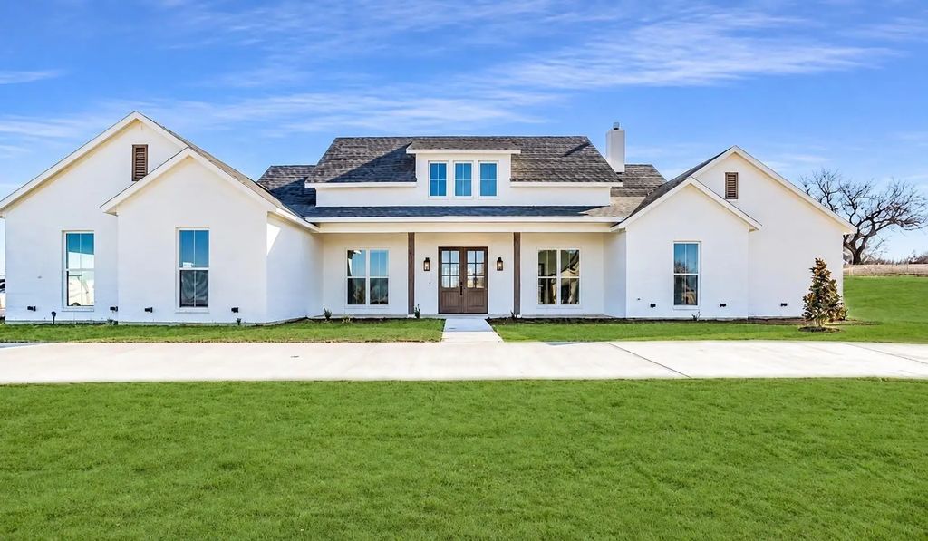 151 Tres Vistas Court, Cresson
