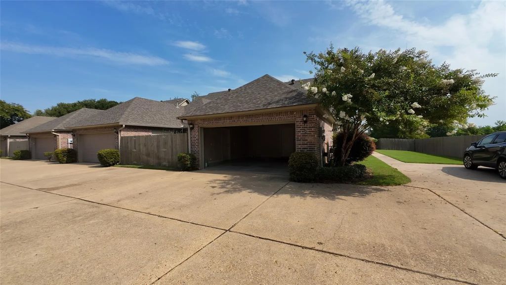 2050 Stockwell Road 4, Bossier City