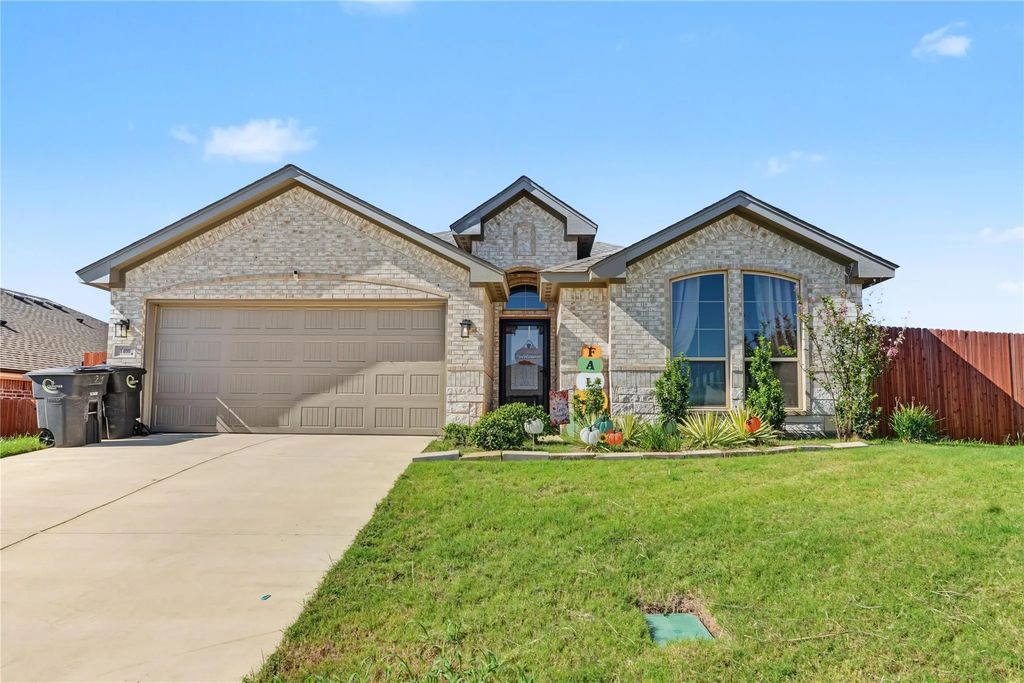 1400 Quail Creek Drive, Cleburne