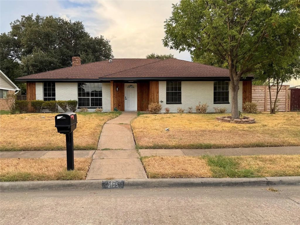 2105 Drake Drive, Richardson