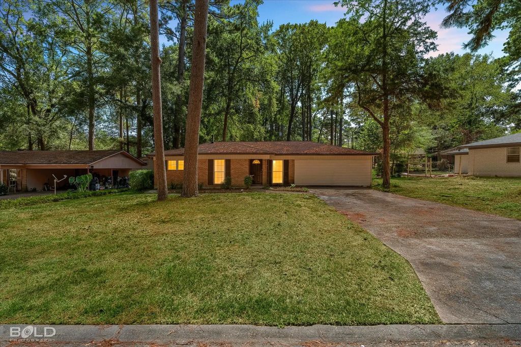 837 Drewry Drive, Shreveport