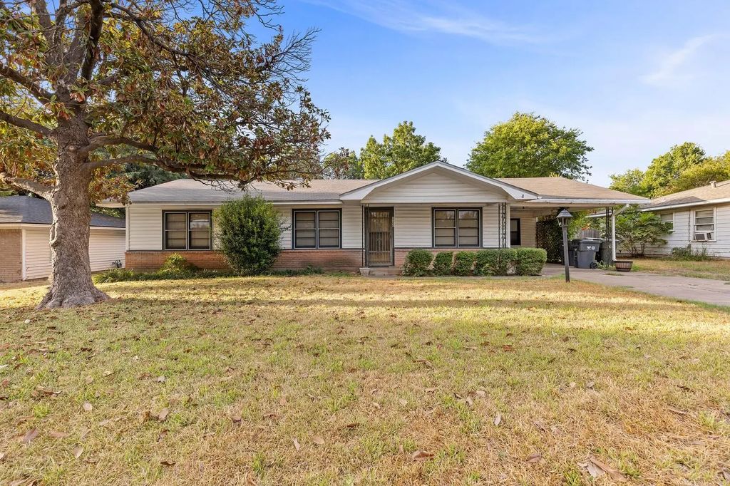 3300 Wynmore Drive, Waco