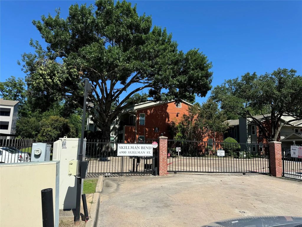 6900 Skillman Street 708, Dallas